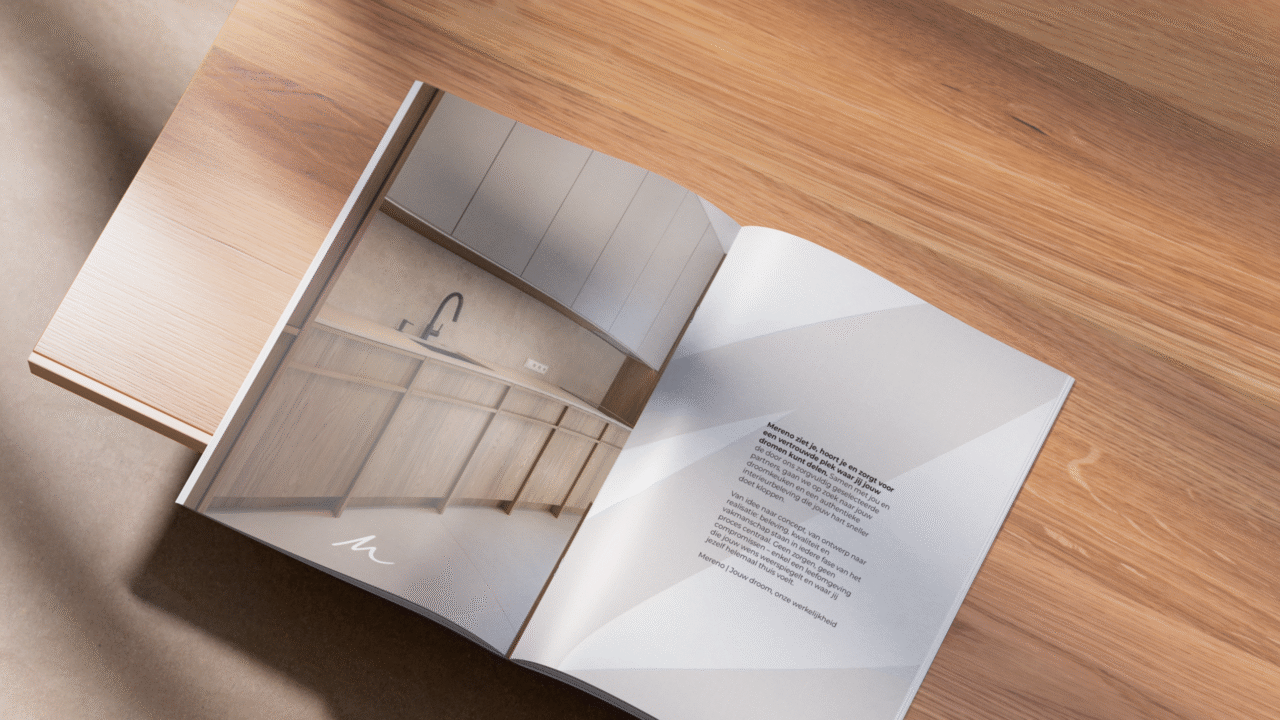 Mereno mockup brochure